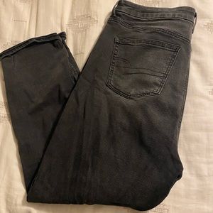 American Eagle stretch mom jeans